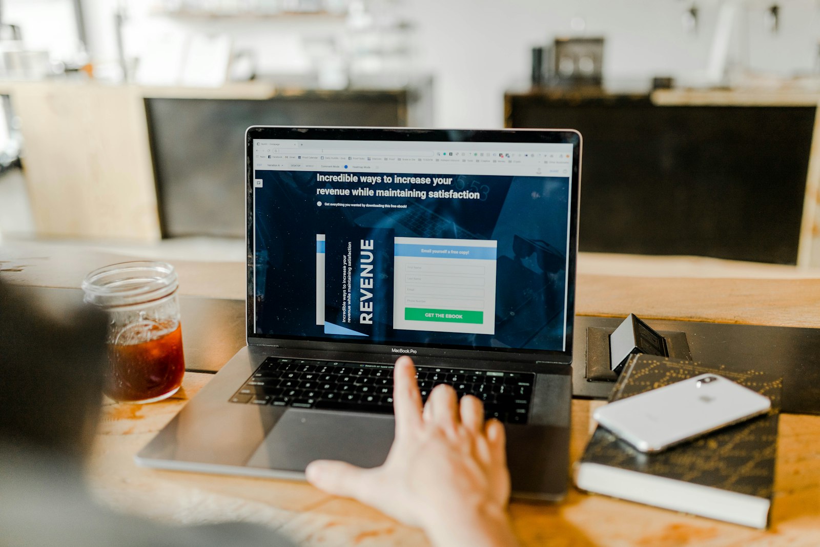 Programmable Wallets for AI Agents: How Cloudflare and the x402 Protocol Are Powering the Agentic Economy